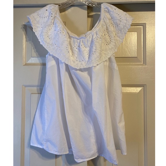 Westport Tops - White off the should blouse